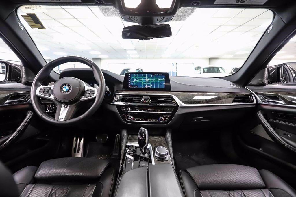 2019 BMW 5 Series M550i xDrive - 21102721 - 57