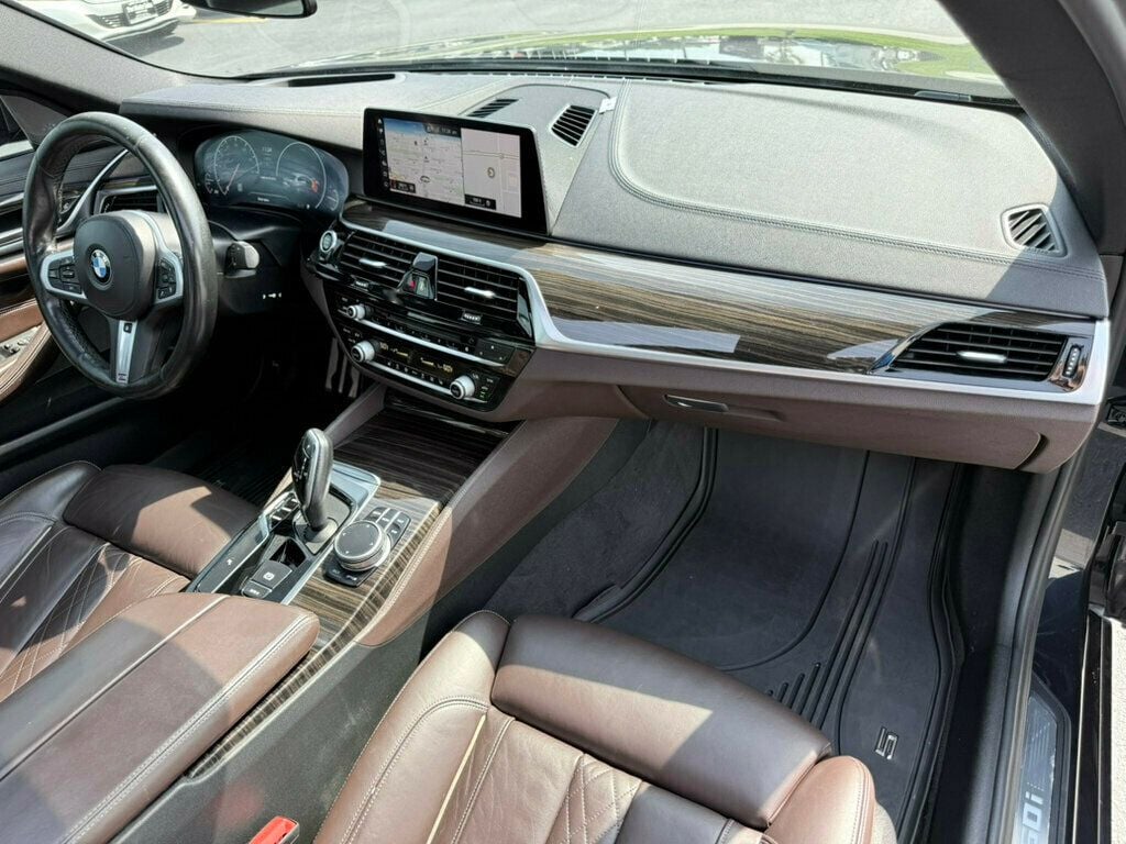 2019 Bmw M550i xDrive Sedan photo 9