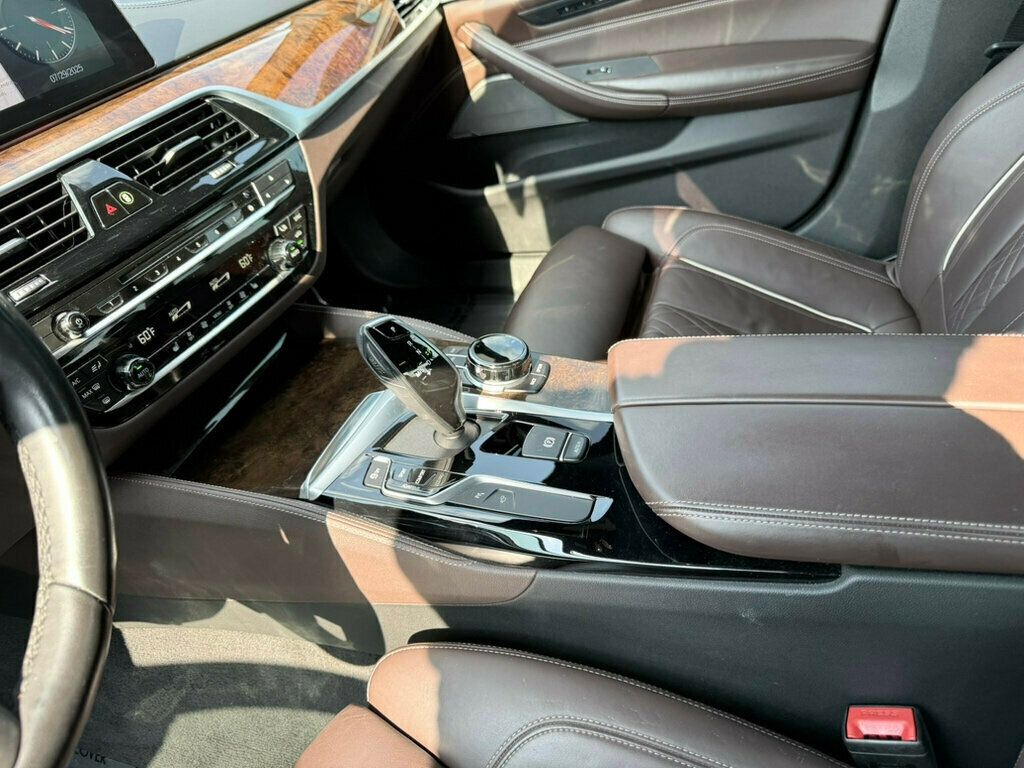 2019 Bmw M550i xDrive Sedan photo 26