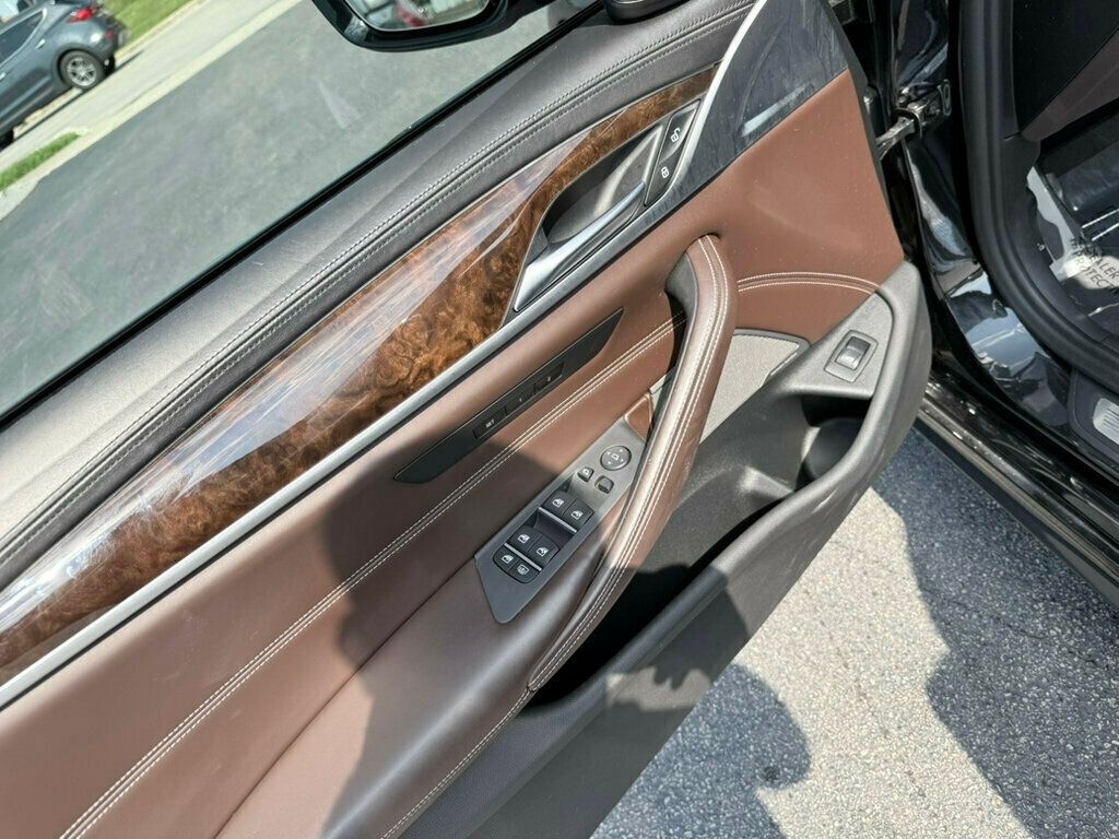 2019 Bmw M550i xDrive Sedan photo 38