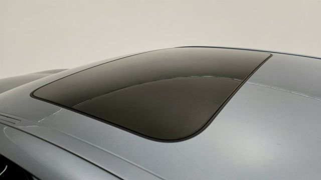 2019 BMW 5 Series M550i xDrive Sedan w/ Premium & Driving Assistance Plus Packages - 22969629 - 9