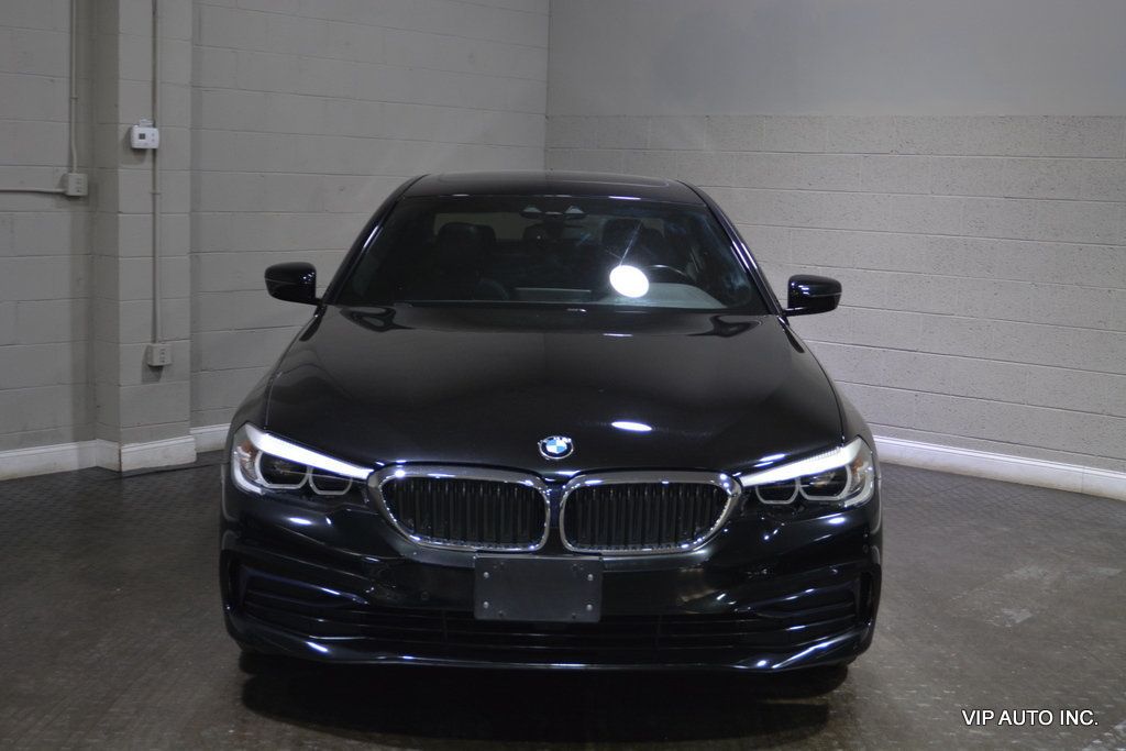 2019 BMW 5 Series SPORT - 21978554 - 38
