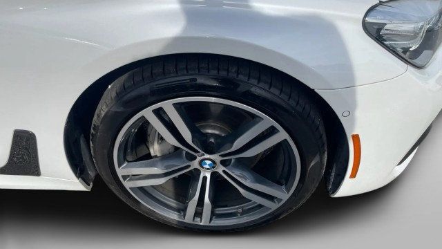 2019 BMW 7 Series 740i - 23078837 - 4