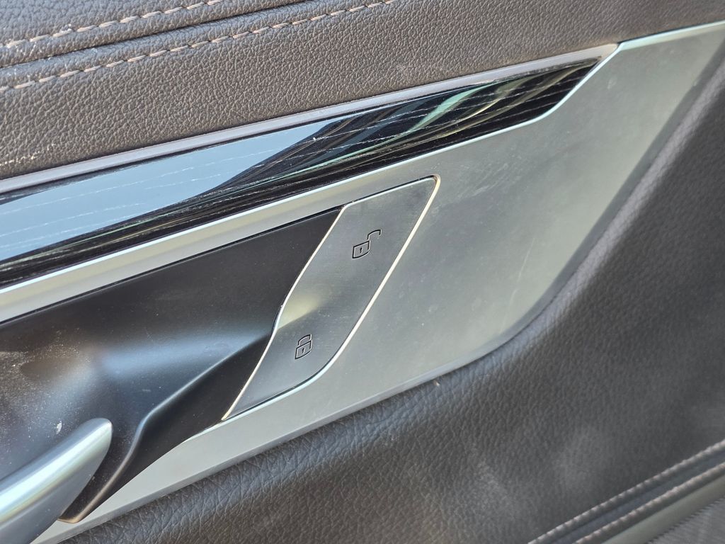 2019 BMW 7 Series 740i - 23005128 - 27