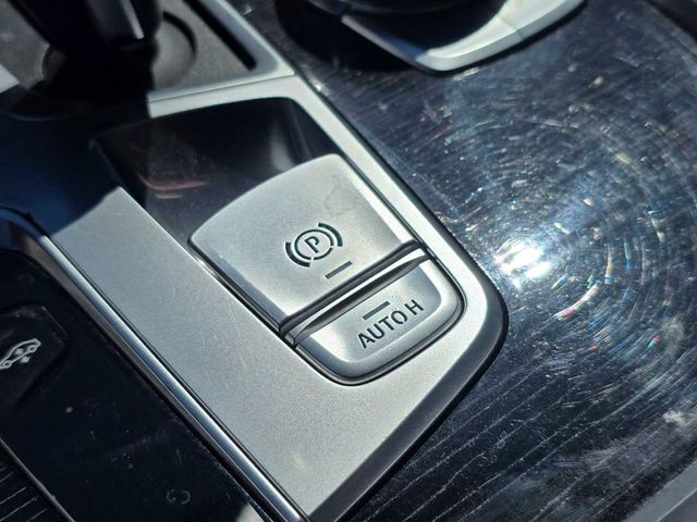 2019 BMW 7 Series 740i - 23005128 - 40