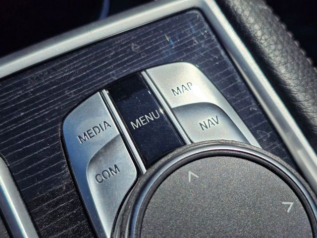 2019 BMW 7 Series 740i - 23005128 - 42