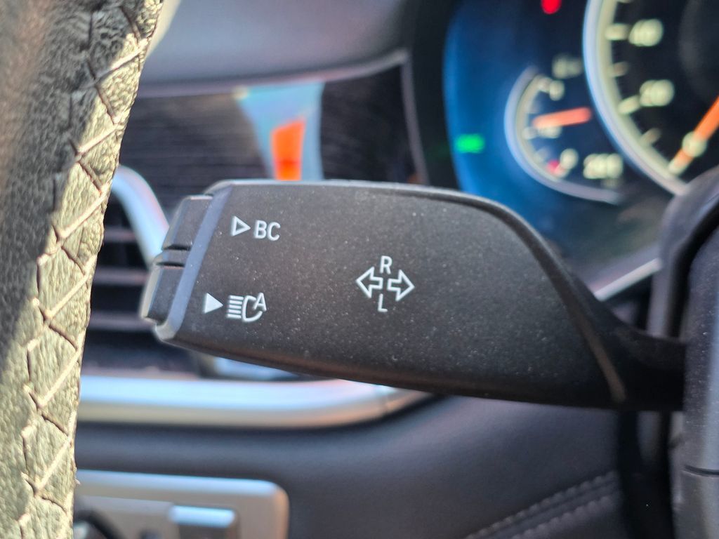 2019 BMW 7 Series 740i - 23005128 - 45