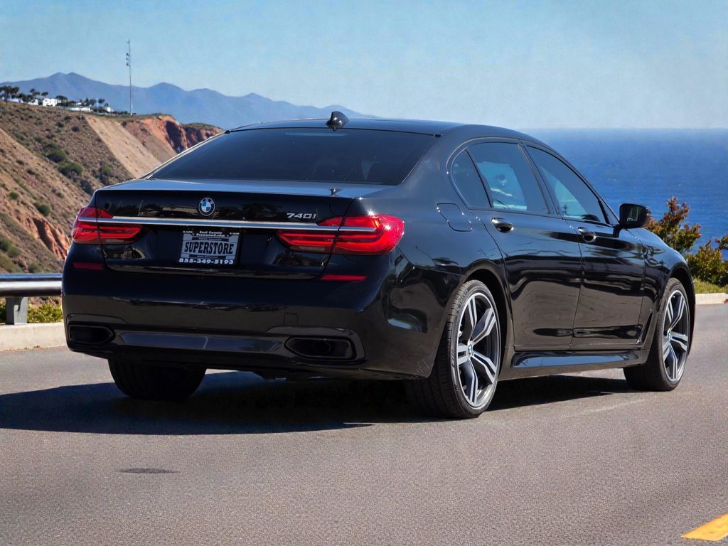 2019 BMW 7 Series 740i - 23005128 - 6