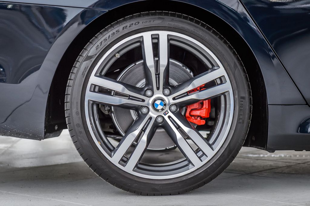 2019 BMW 7 Series 740i M SPORT - NAV - PANO ROOF - CARBON CORE - GORGEOUS - 22977039 - 14