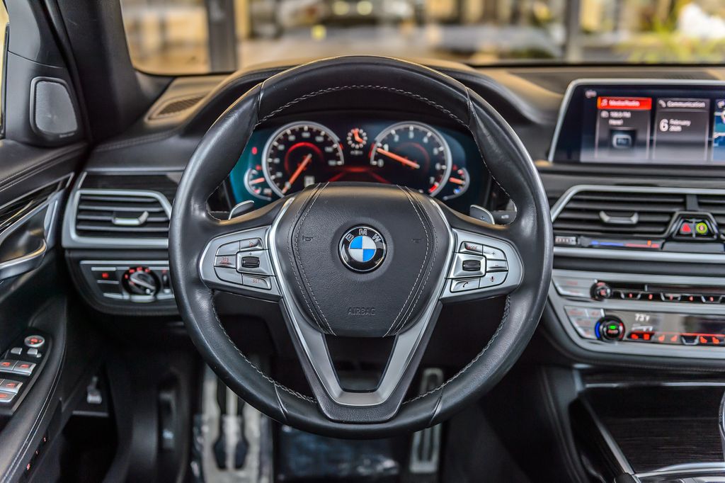 2019 BMW 7 Series 740i M SPORT - NAV - PANO ROOF - CARBON CORE - GORGEOUS - 22977039 - 28