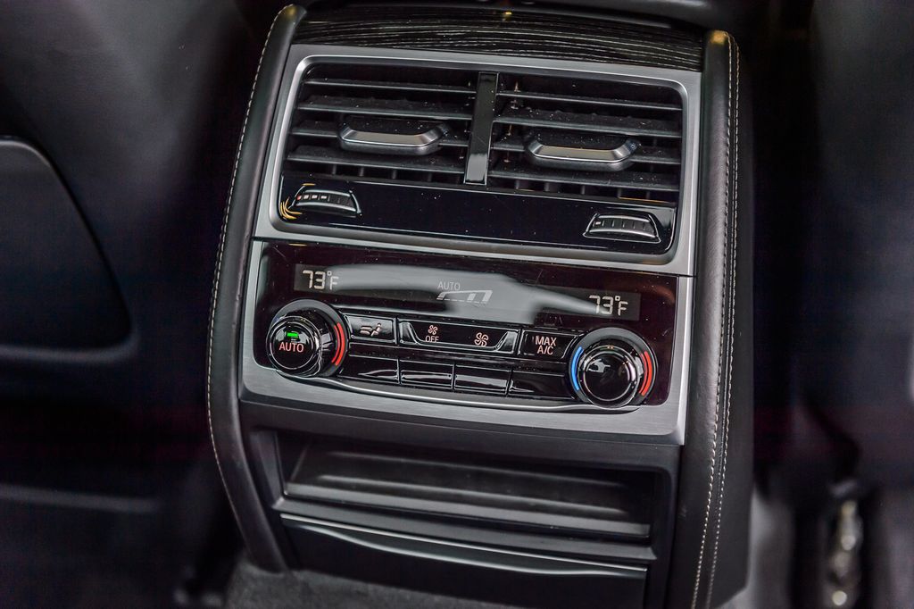 2019 BMW 7 Series 740i M SPORT - NAV - PANO ROOF - CARBON CORE - GORGEOUS - 22977039 - 44