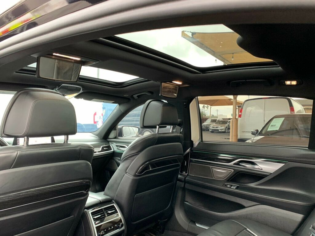 2019 BMW 7 Series 740i M Sport pkg Heads-up display - 22968712 - 9