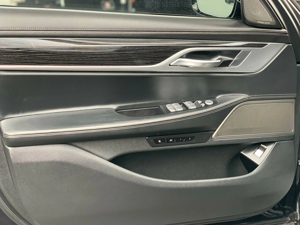 2019 BMW 7 Series 740i M Sport pkg Heads-up display - 22968712 - 21