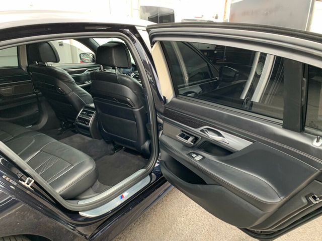 2019 BMW 7 Series 740i M Sport pkg Heads-up display - 22968712 - 33