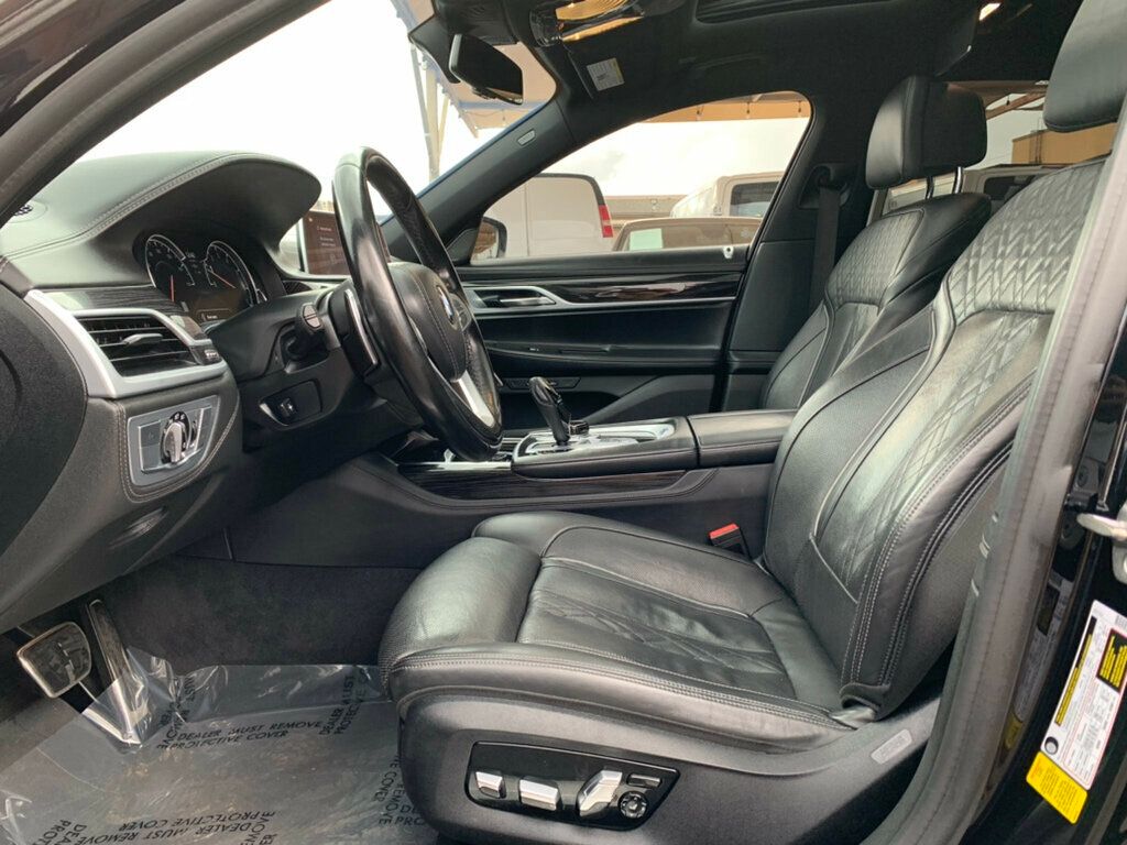 2019 BMW 7 Series 740i M Sport pkg Heads-up display - 22968712 - 3