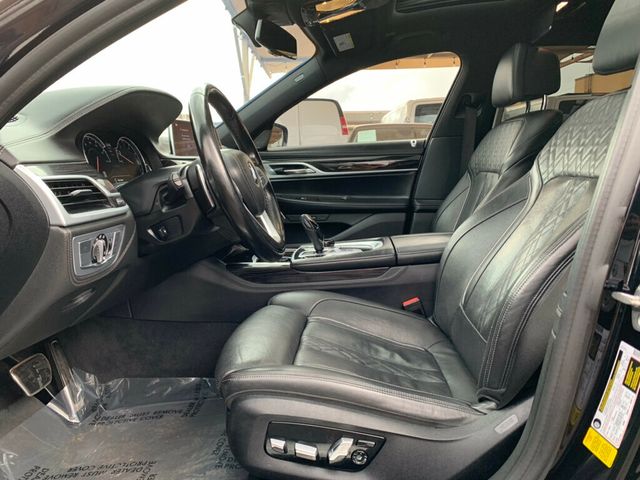 2019 BMW 7 Series 740i M Sport pkg Heads-up display - 22968712 - 3
