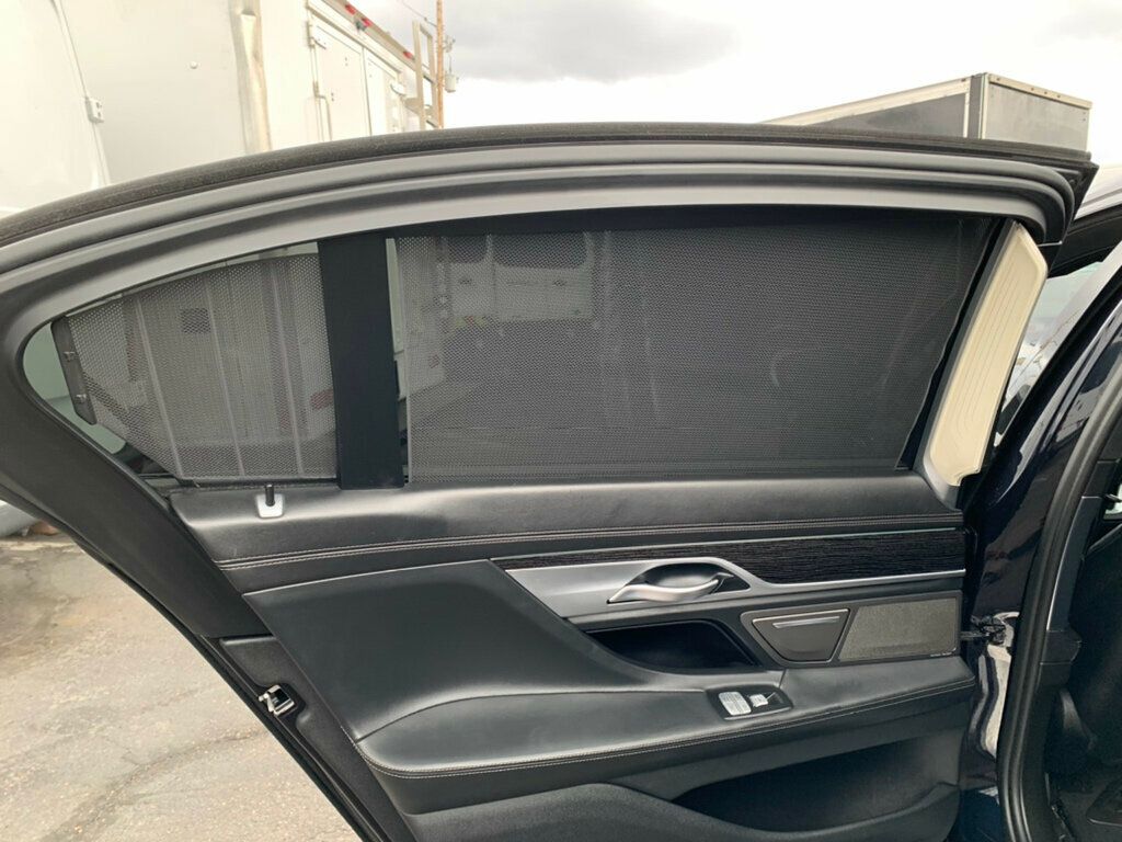 2019 BMW 7 Series 740i M Sport pkg Heads-up display - 22968712 - 41