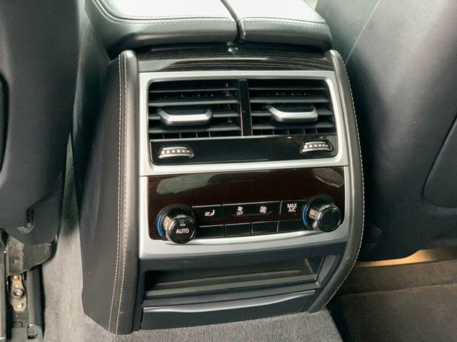 2019 BMW 7 Series 740i M Sport pkg Heads-up display - 22968712 - 42