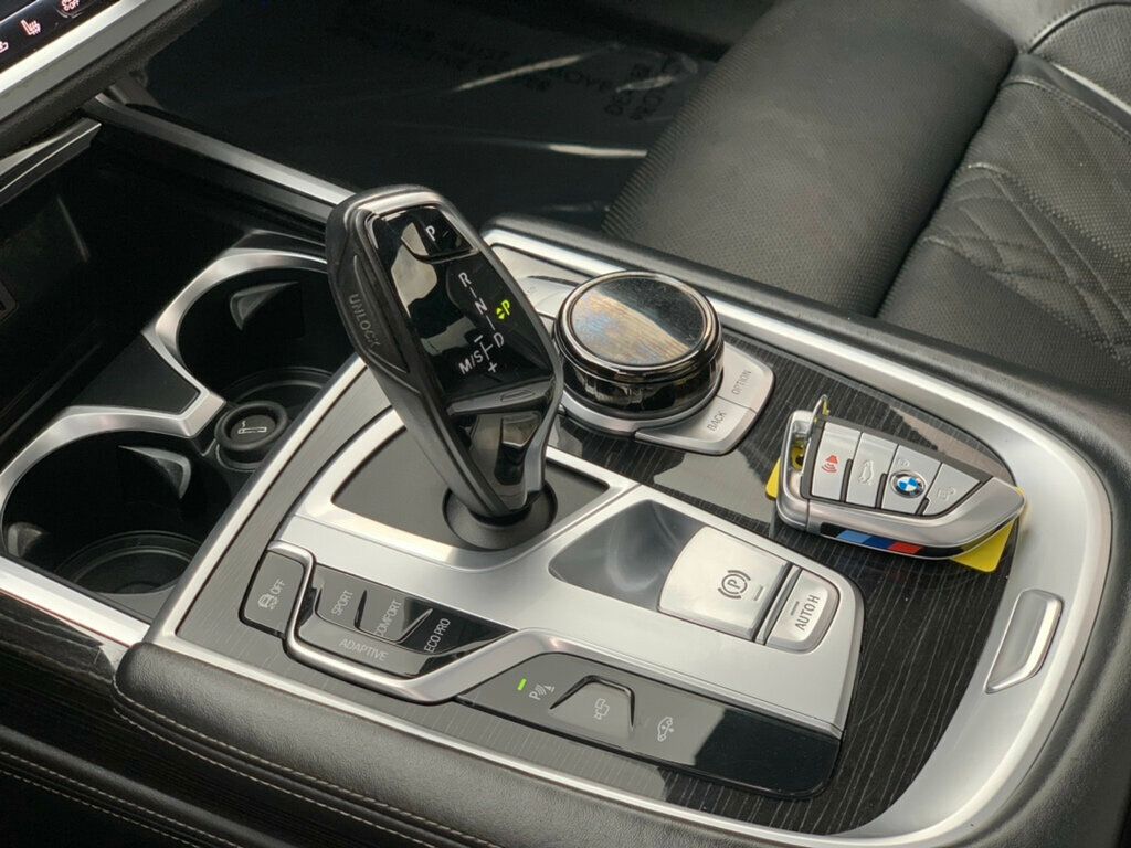 2019 BMW 7 Series 740i M Sport pkg Heads-up display - 22968712 - 49