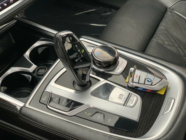 2019 BMW 7 Series 740i M Sport pkg Heads-up display - 22968712 - 49