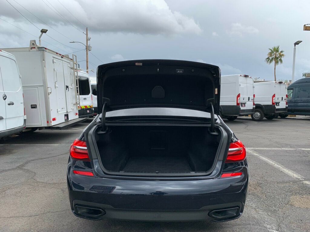 2019 BMW 7 Series 740i M Sport pkg Heads-up display - 22968712 - 52