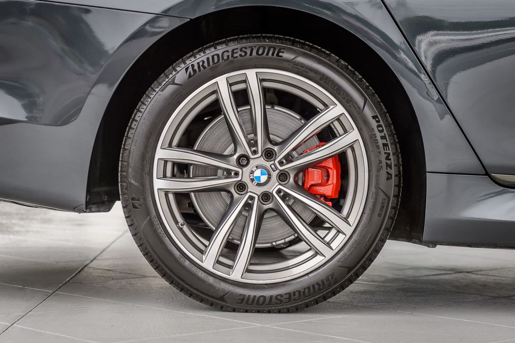 2019 BMW 7 Series 740i M SPORT - SINGAPOR GRAY - PANO ROOF - CARBON CORE -GORGEOUS - 23036509 - 14