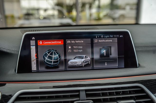 2019 BMW 7 Series 740i M SPORT - SINGAPOR GRAY - PANO ROOF - CARBON CORE -GORGEOUS - 23036509 - 20