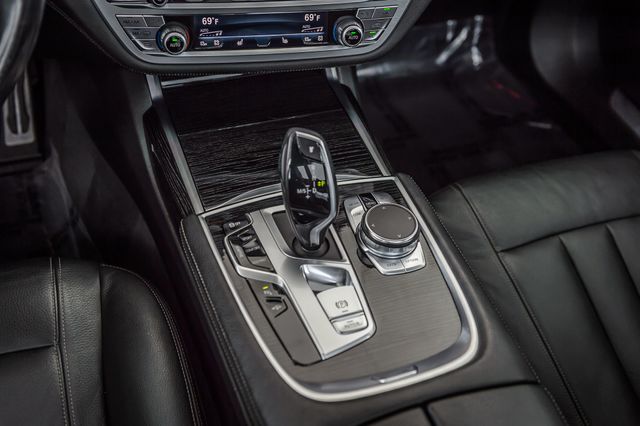 2019 BMW 7 Series 740i M SPORT - SINGAPOR GRAY - PANO ROOF - CARBON CORE -GORGEOUS - 23036509 - 31