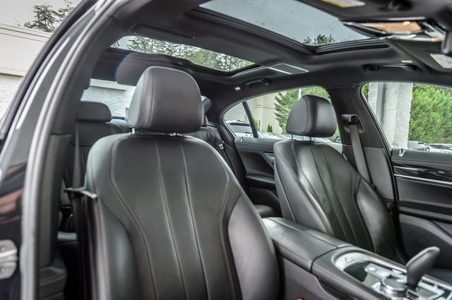 2019 BMW 7 Series 740i M SPORT - SINGAPOR GRAY - PANO ROOF - CARBON CORE -GORGEOUS - 23036509 - 37