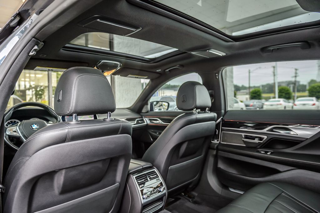 2019 BMW 7 Series 740i M SPORT - SINGAPOR GRAY - PANO ROOF - CARBON CORE -GORGEOUS - 23036509 - 43