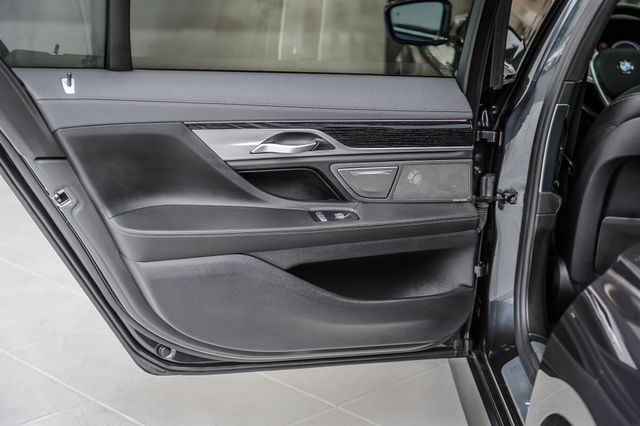 2019 BMW 7 Series 740i M SPORT - SINGAPOR GRAY - PANO ROOF - CARBON CORE -GORGEOUS - 23036509 - 55