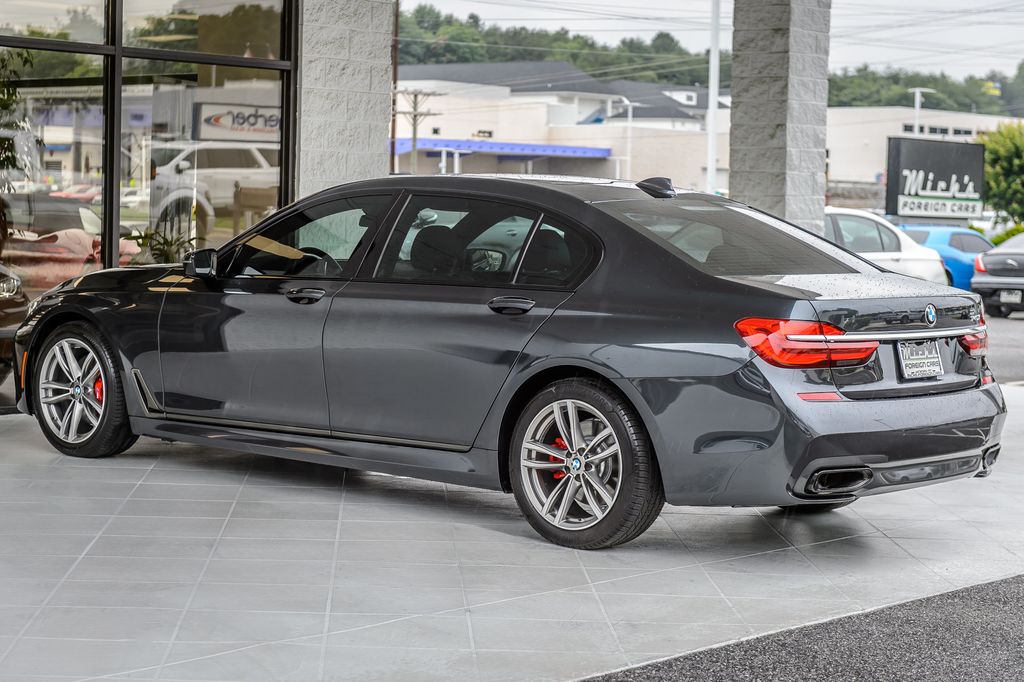 2019 BMW 7 Series 740i M SPORT - SINGAPOR GRAY - PANO ROOF - CARBON CORE -GORGEOUS - 23036509 - 6