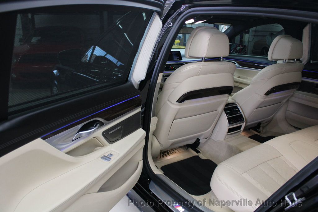2019 Bmw 740i xDrive Sedan photo 34