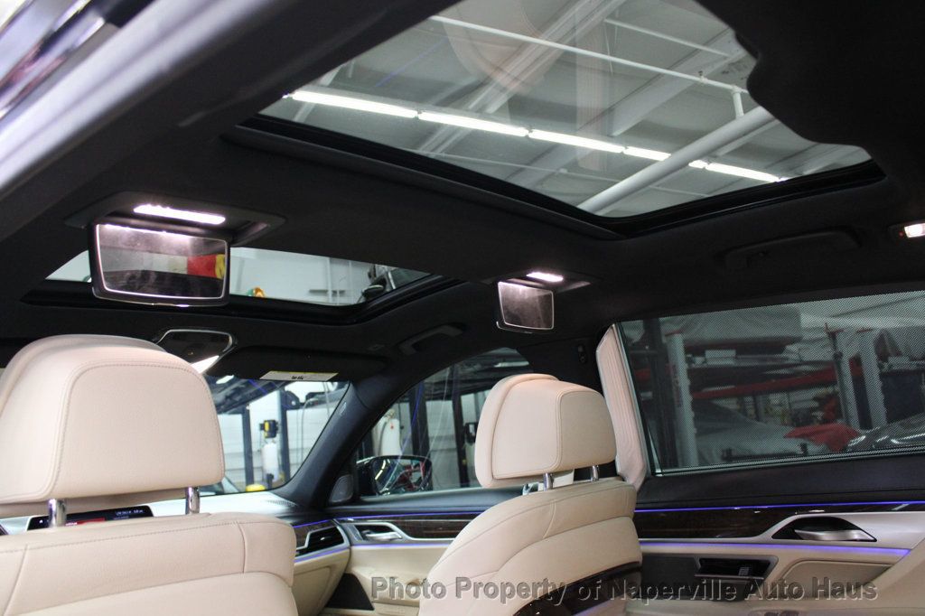 2019 Bmw 740i xDrive Sedan photo 40