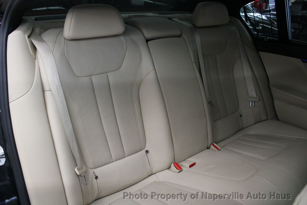 2019 Bmw 740i xDrive Sedan photo 42