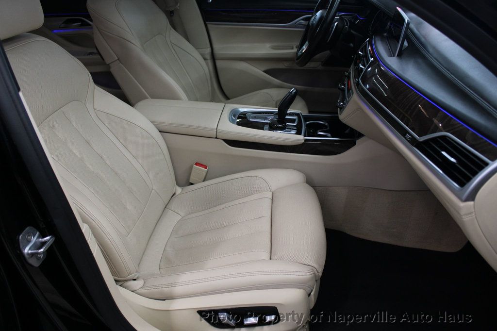 2019 Bmw 740i xDrive Sedan photo 45