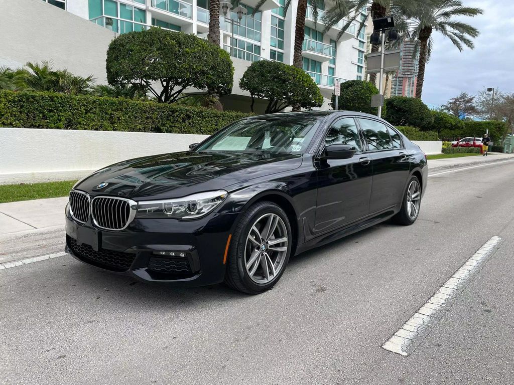 2019 BMW 7 Series 740i xDrive - 22317801 - 1