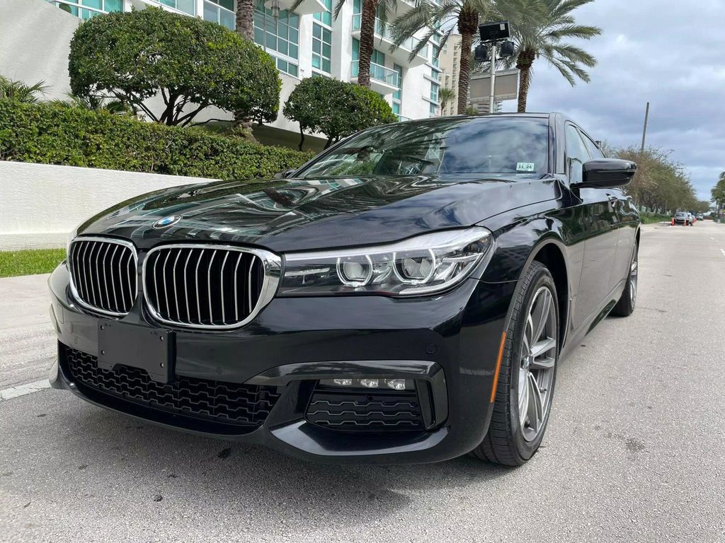2019 BMW 7 Series 740i xDrive - 22317801 - 41