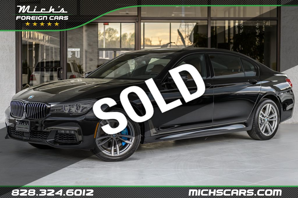2019 BMW 7 Series 740i xDRIVE - M SPORT - BEST COLORS - NAV - PANO ROOF - LOADED - 22994323 | Video 1