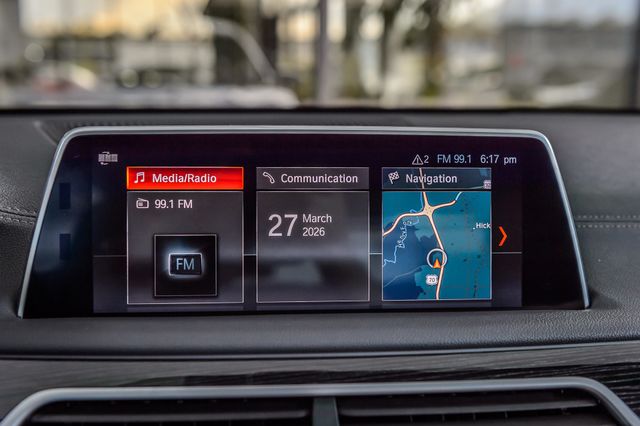 2019 BMW 7 Series 740i xDRIVE - M SPORT - BEST COLORS - NAV - PANO ROOF - LOADED - 22994323 - 19