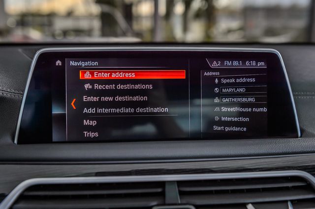 2019 BMW 7 Series 740i xDRIVE - M SPORT - BEST COLORS - NAV - PANO ROOF - LOADED - 22994323 - 21