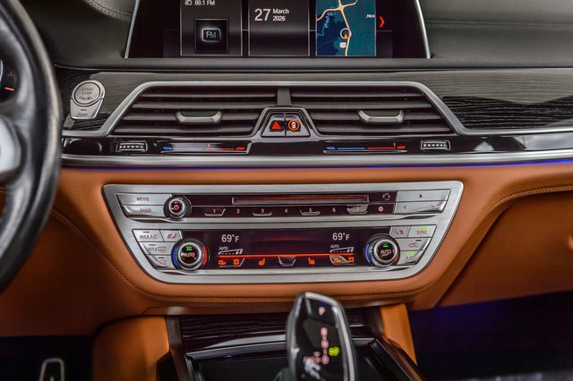 2019 BMW 7 Series 740i xDRIVE - M SPORT - BEST COLORS - NAV - PANO ROOF - LOADED - 22994323 - 30