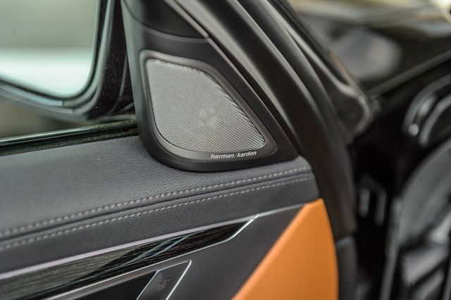 2019 BMW 7 Series 740i xDRIVE - M SPORT - BEST COLORS - NAV - PANO ROOF - LOADED - 22994323 - 53