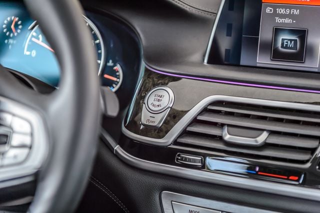 2019 BMW 7 Series 740i xDRIVE - NAV - PANO ROOF - BLUETOOTH - BACKUP CAM - MUSTSEE - 22994332 - 28