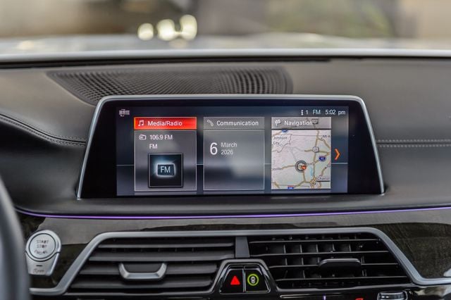 2019 BMW 7 Series 740i xDRIVE - NAV - PANO ROOF - BLUETOOTH - BACKUP CAM - MUSTSEE - 22994332 - 29