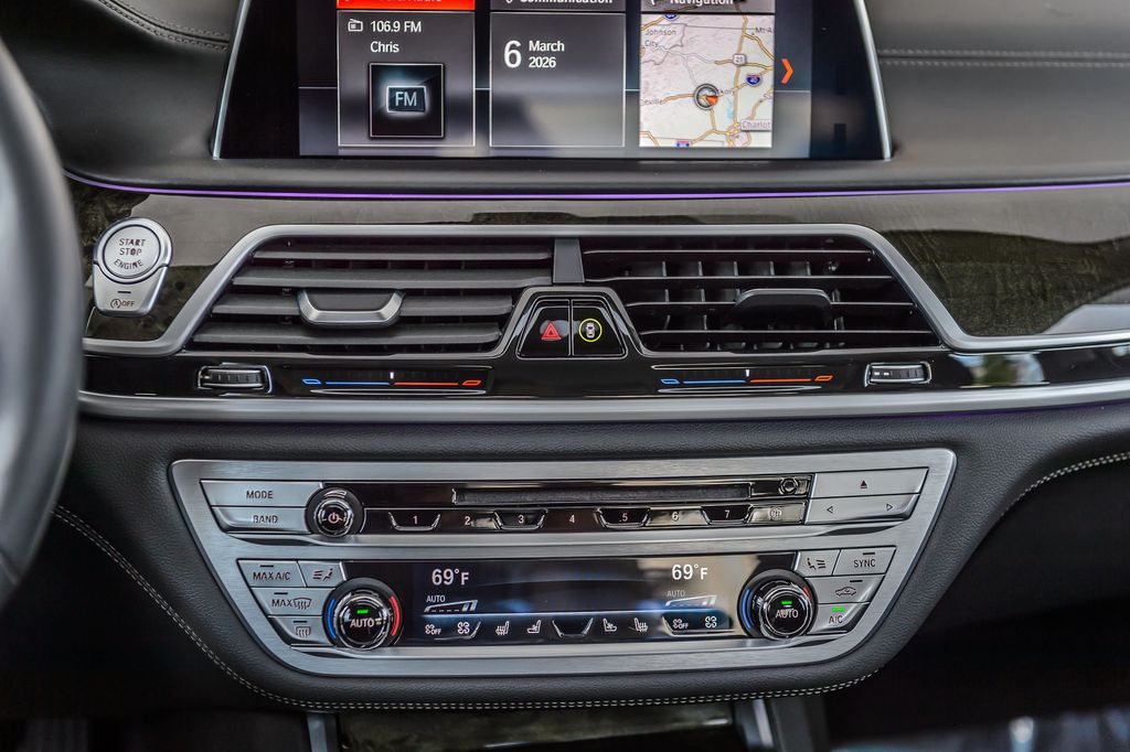 2019 BMW 7 Series 740i xDRIVE - NAV - PANO ROOF - BLUETOOTH - BACKUP CAM - MUSTSEE - 22994332 - 30