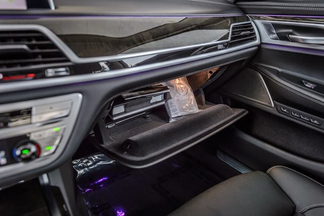 2019 BMW 7 Series 740i xDRIVE - NAV - PANO ROOF - BLUETOOTH - BACKUP CAM - MUSTSEE - 22994332 - 34