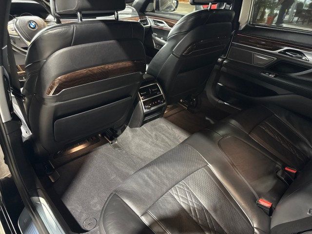 2019 BMW 7 Series 750i - 22952988 - 19
