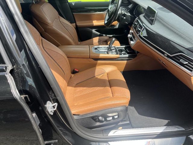 2019 BMW 7 Series 750i - 23006811 - 4
