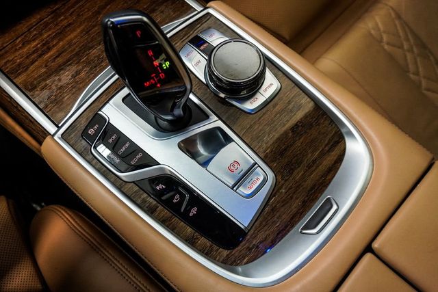 2019 BMW 7 Series 750i - 22983923 - 30